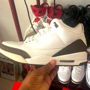 Jordan 3 mocha
